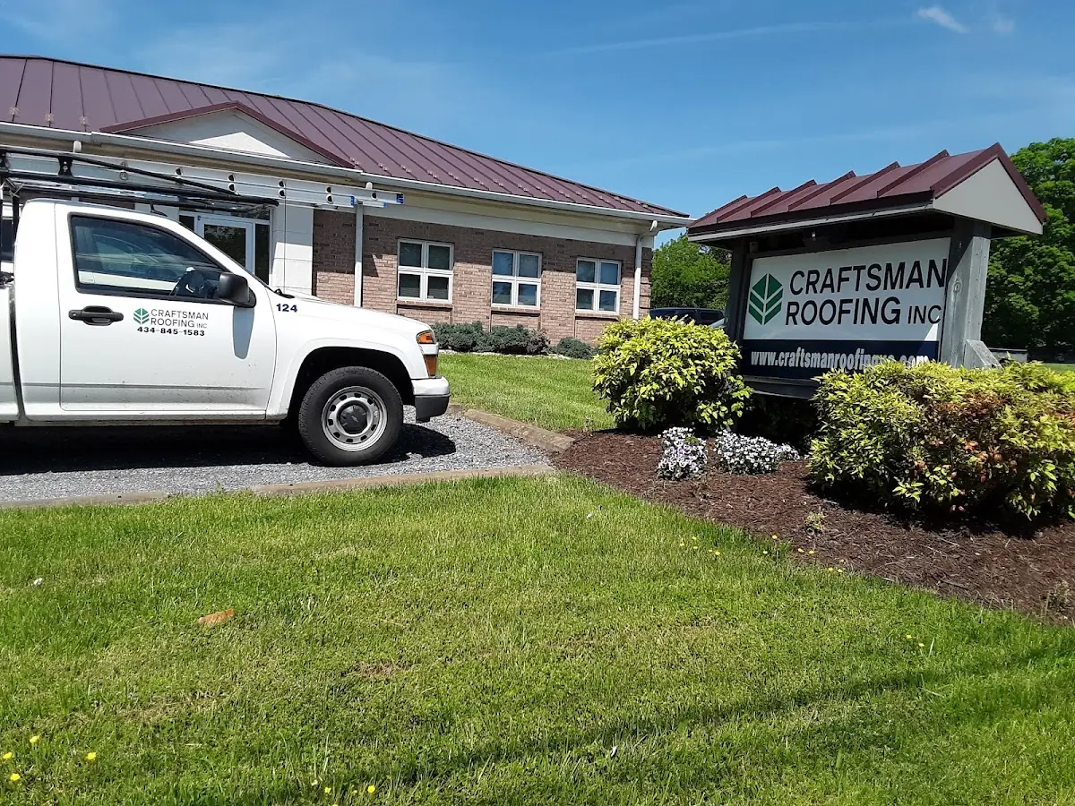 Quality Ice Dam Removal by experienced craftsmen in Shroyer Park